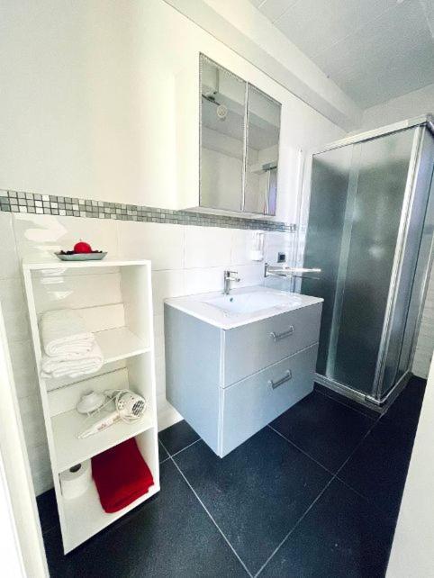 דירות טרקיניה Casa Dani מראה חיצוני תמונה